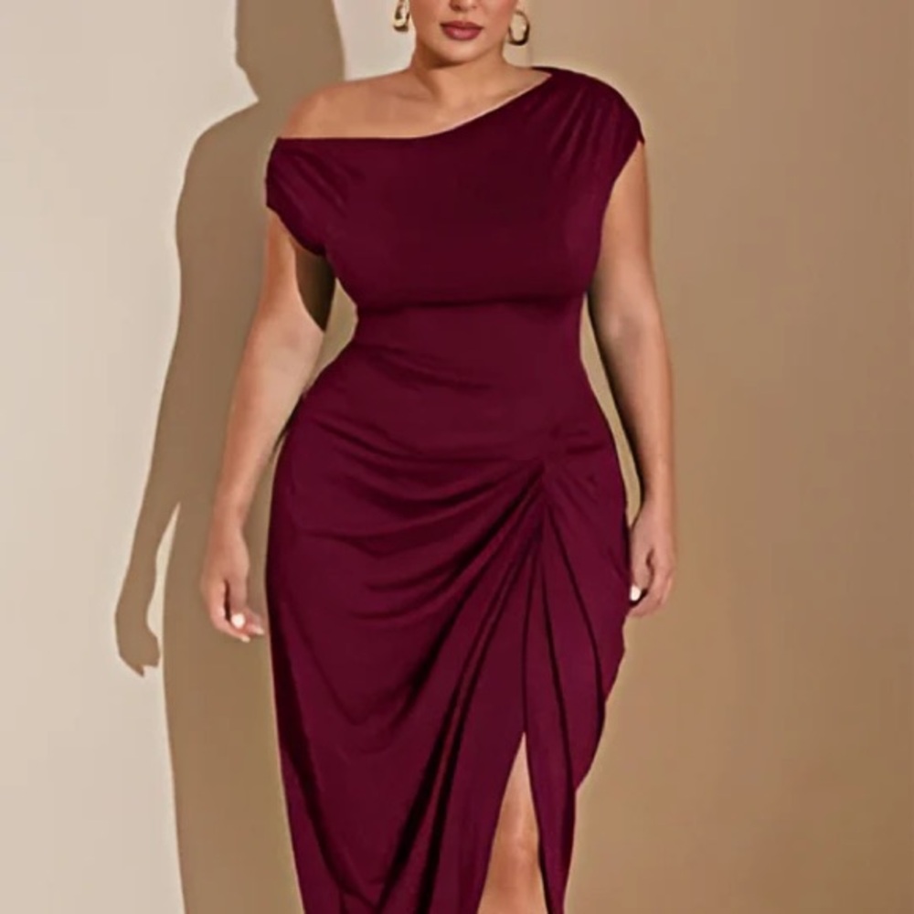 Chic One-Shoulder Burgundy Dress